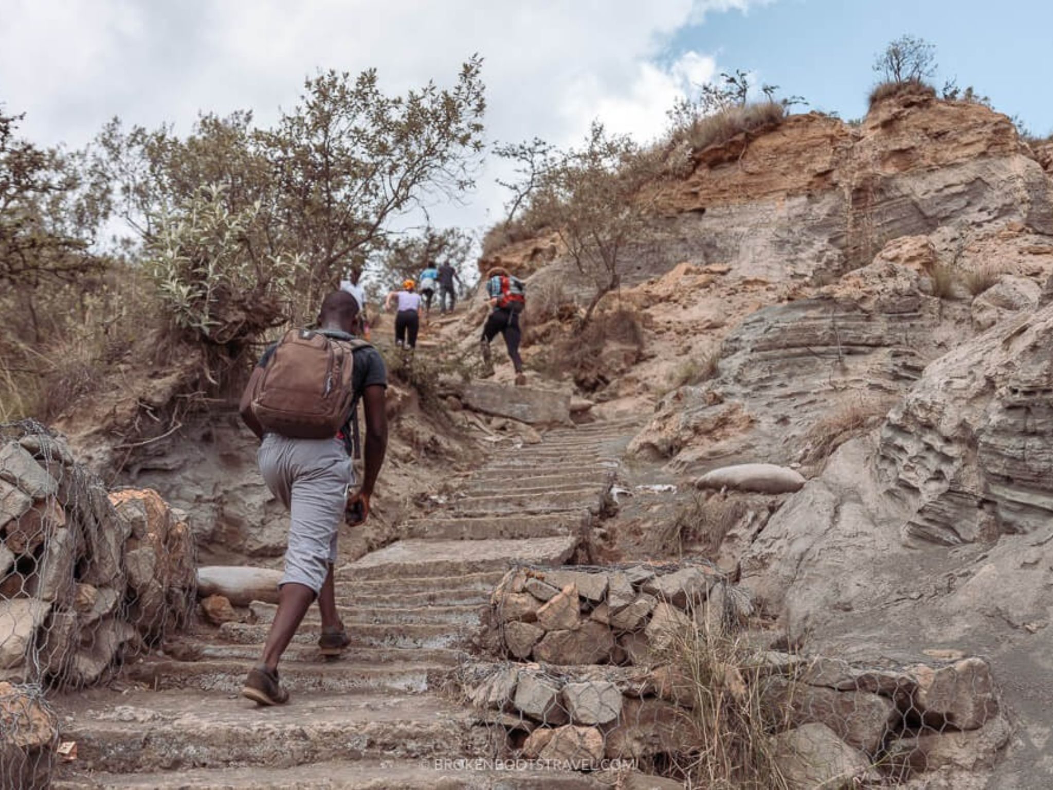 longonot hikers